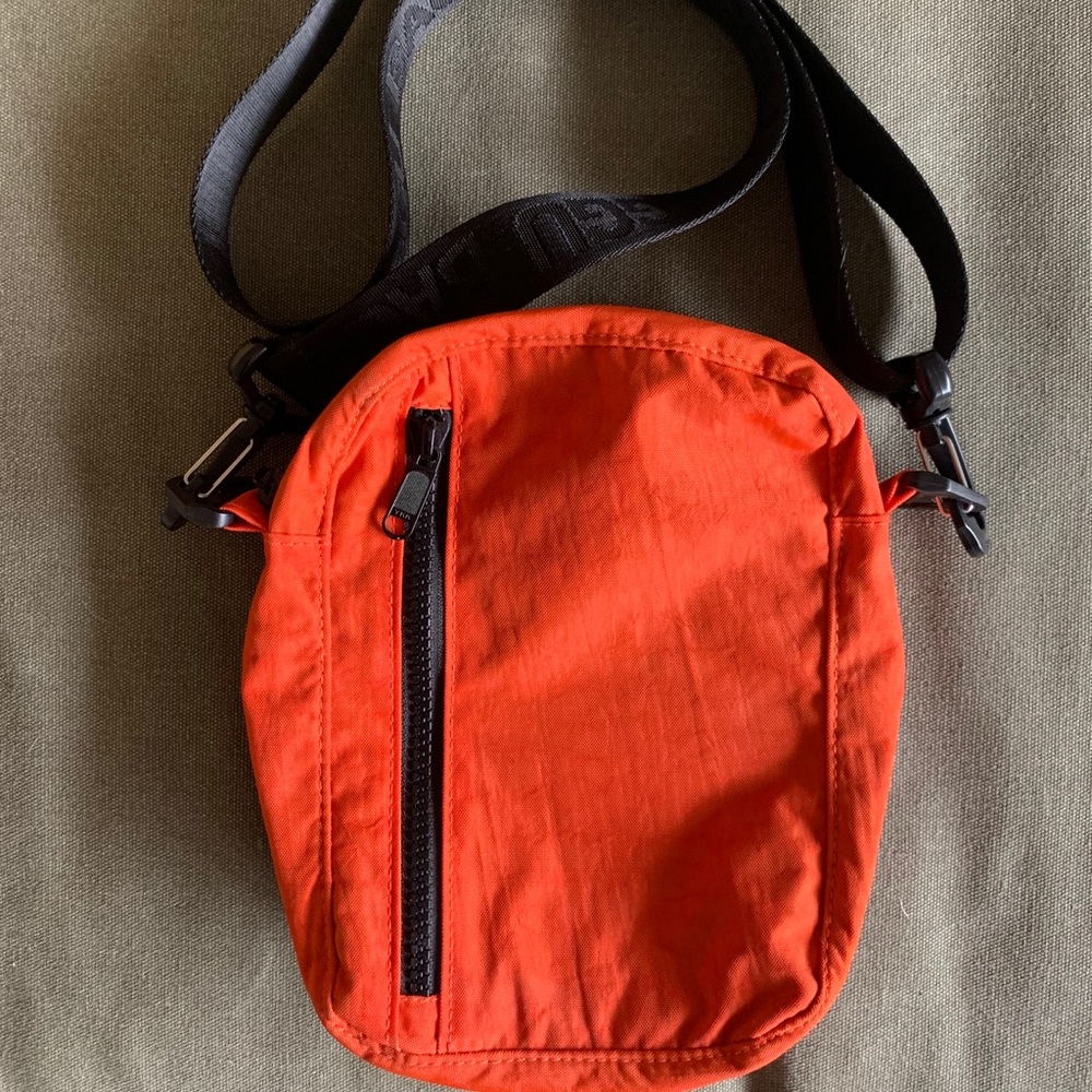 Baggu sport crossbody bag